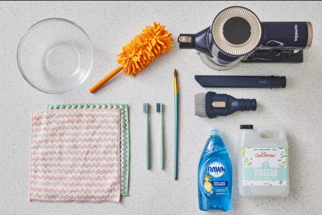 Clean Grease Stains Synthetic Rattan Table: 4 Easy Steps clean grease stains synthetic rattan table
